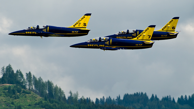002_AirPower_Breitling Jet Team na Aero L-39C Albatros.jpg